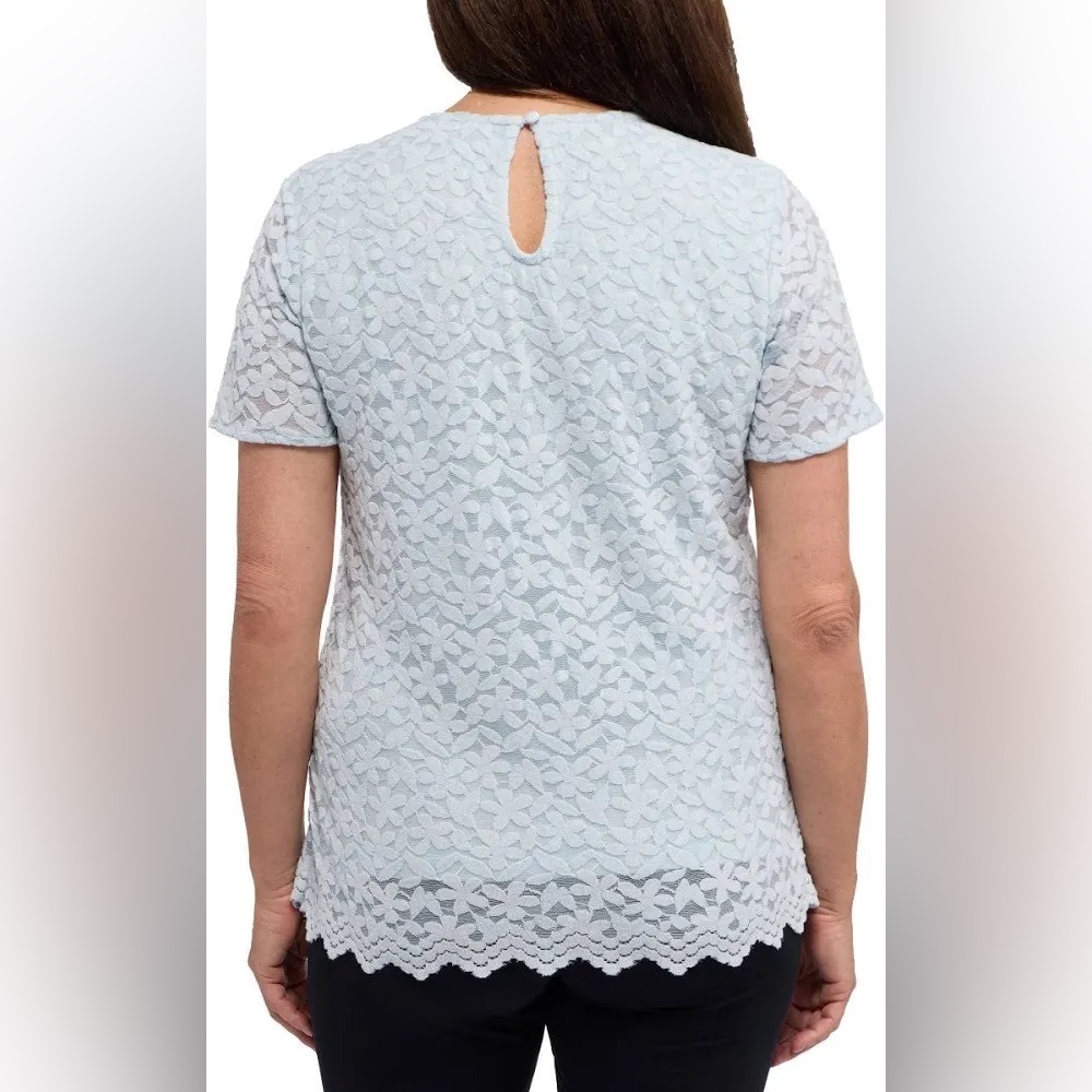 NWT Costco Teddi Rose Blue Floral Tshirt Blue Size Medium Office Church Event - Picture 2 of 13